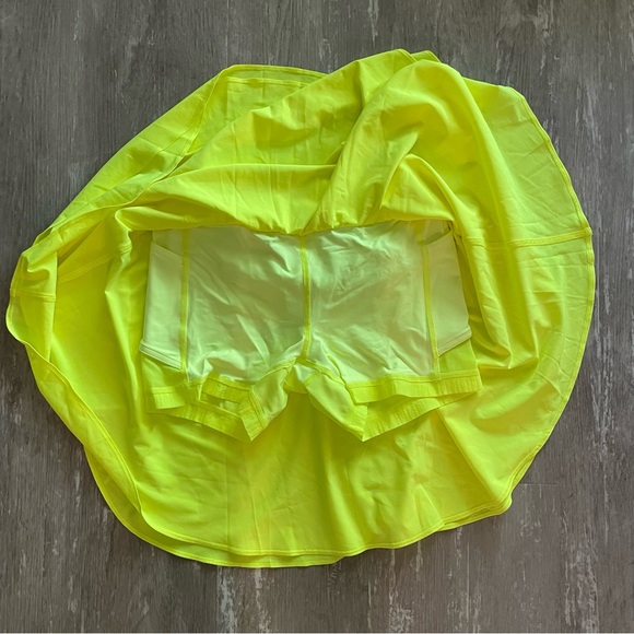 NWT Lululemon Court Rival High-Rise HR Skirt Long in Highlight Yellow - Picture 4 of 6